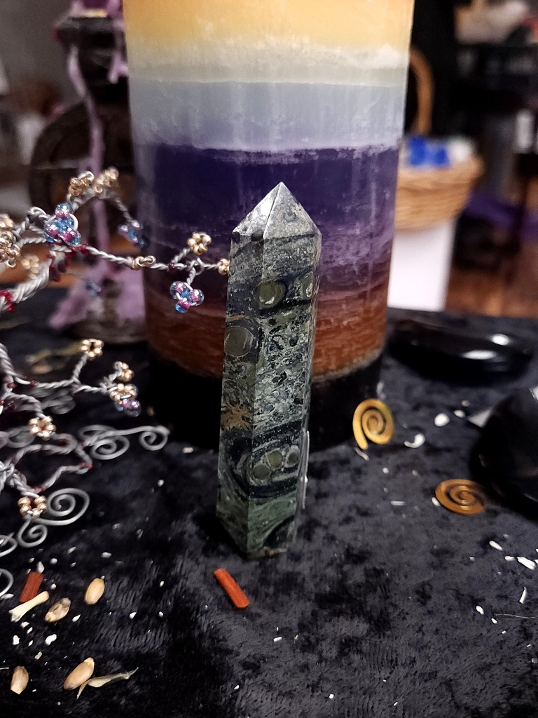 Kambaba Jasper Crystal Tower 84mm