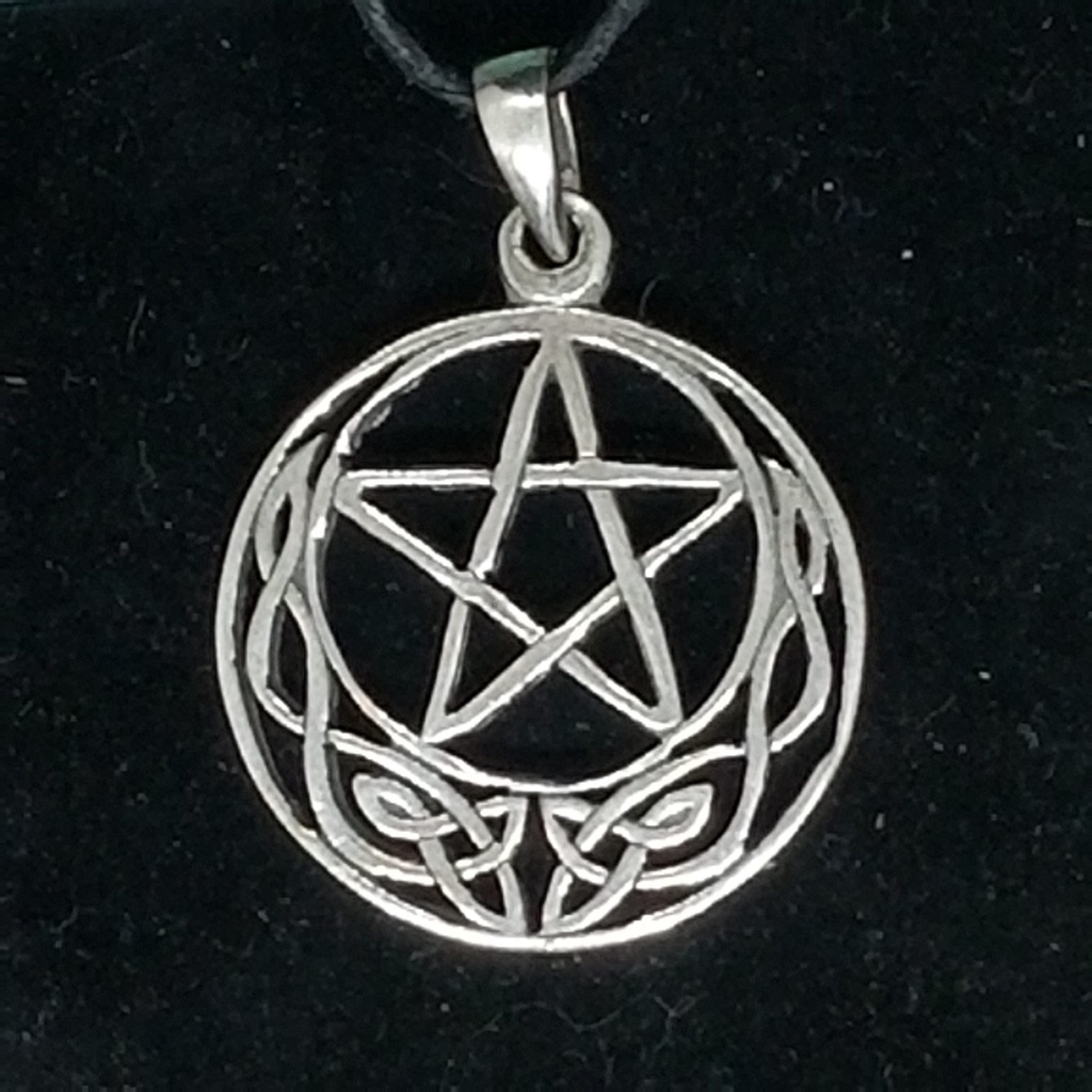 [4215041354] Celtic Pentacle Necklace
