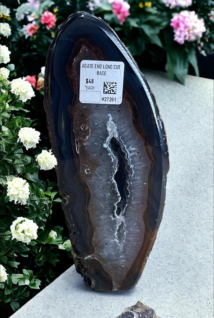 [10973] Long Agate w/ Cut Base