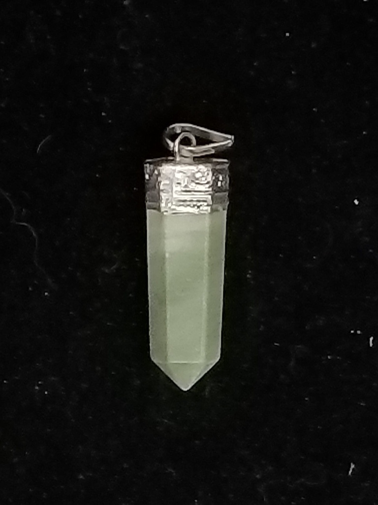 [32150403236] Serpentine Point Pendant
