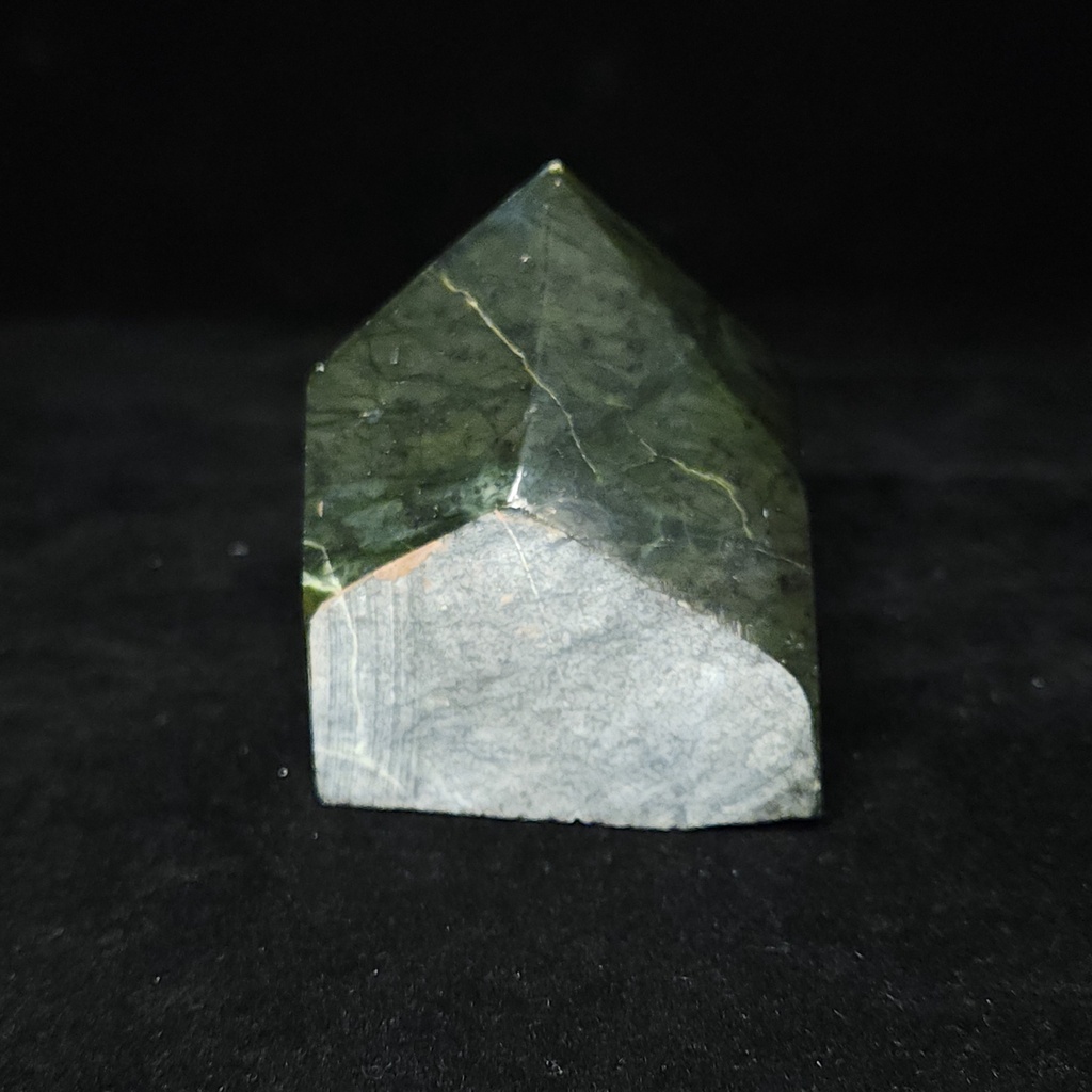 Polished Jade Point